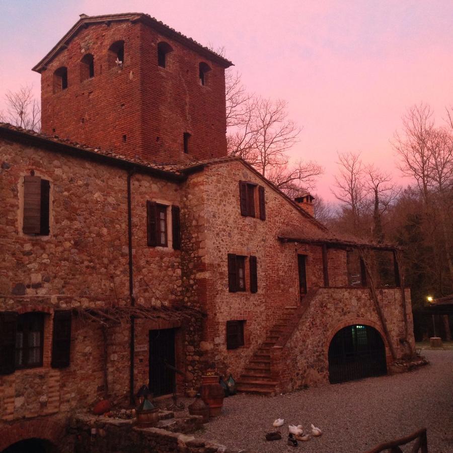 Agriturismo Il Mulino Delle Pile Chiusdino Dış mekan fotoğraf